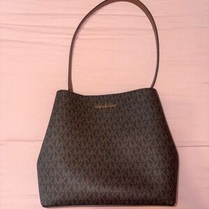 Michael Kors Signature Brown Shoulder Bag